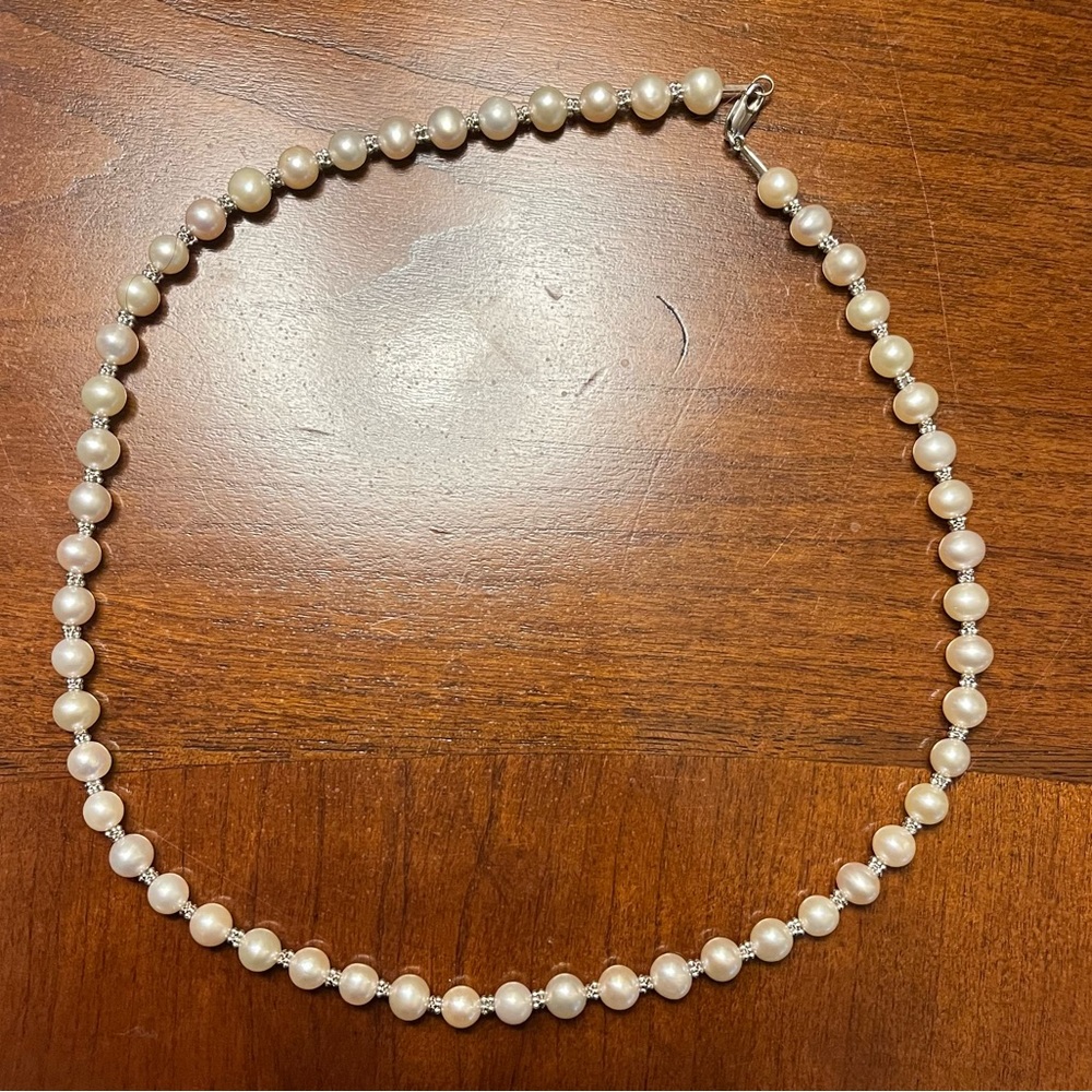 Pearl and silver necklace